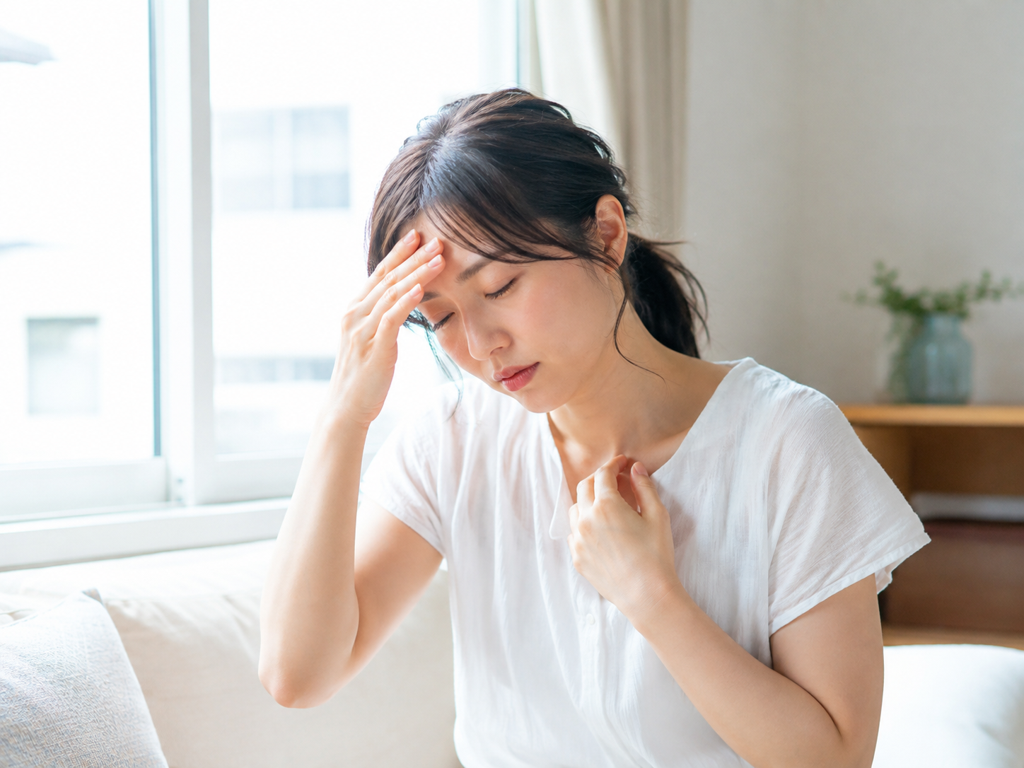 横須賀中央で夏バテや身体のだるさに悩む女性のイメージ